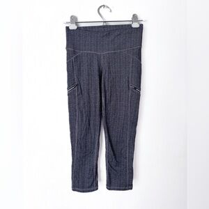 Athleta Static Drifter Herringbone Capri Leggings